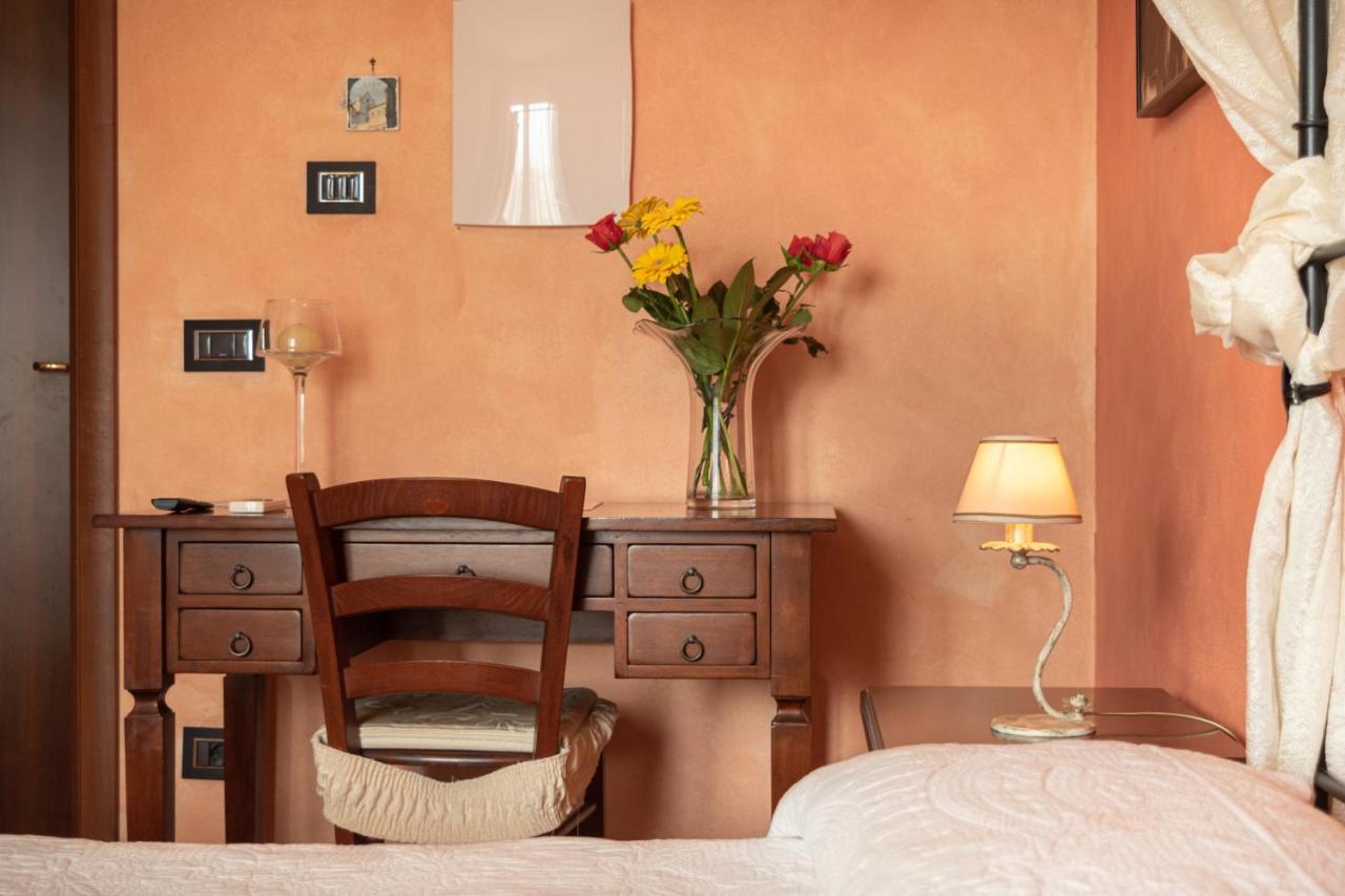 Petrignano B&B Villa Barbarossa מראה חיצוני תמונה