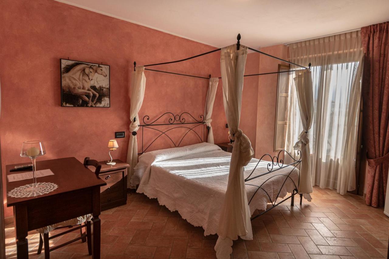 Petrignano B&B Villa Barbarossa מראה חיצוני תמונה