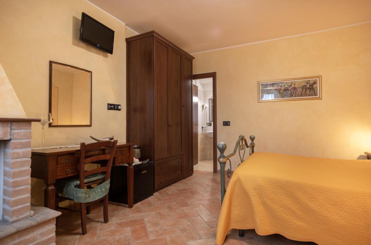 Petrignano B&B Villa Barbarossa מראה חיצוני תמונה