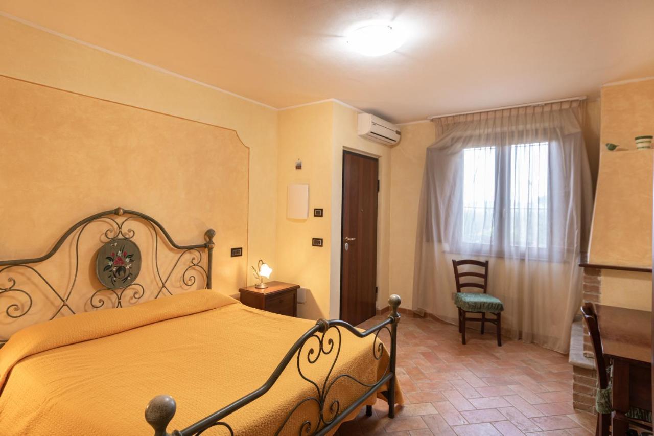 Petrignano B&B Villa Barbarossa מראה חיצוני תמונה