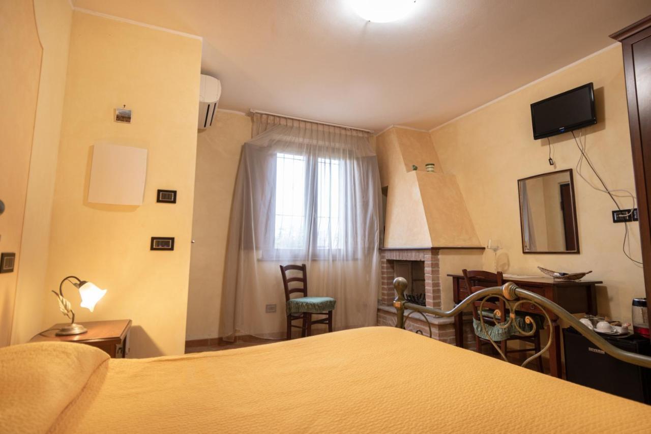 Petrignano B&B Villa Barbarossa מראה חיצוני תמונה