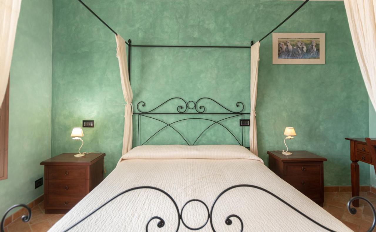 Petrignano B&B Villa Barbarossa מראה חיצוני תמונה