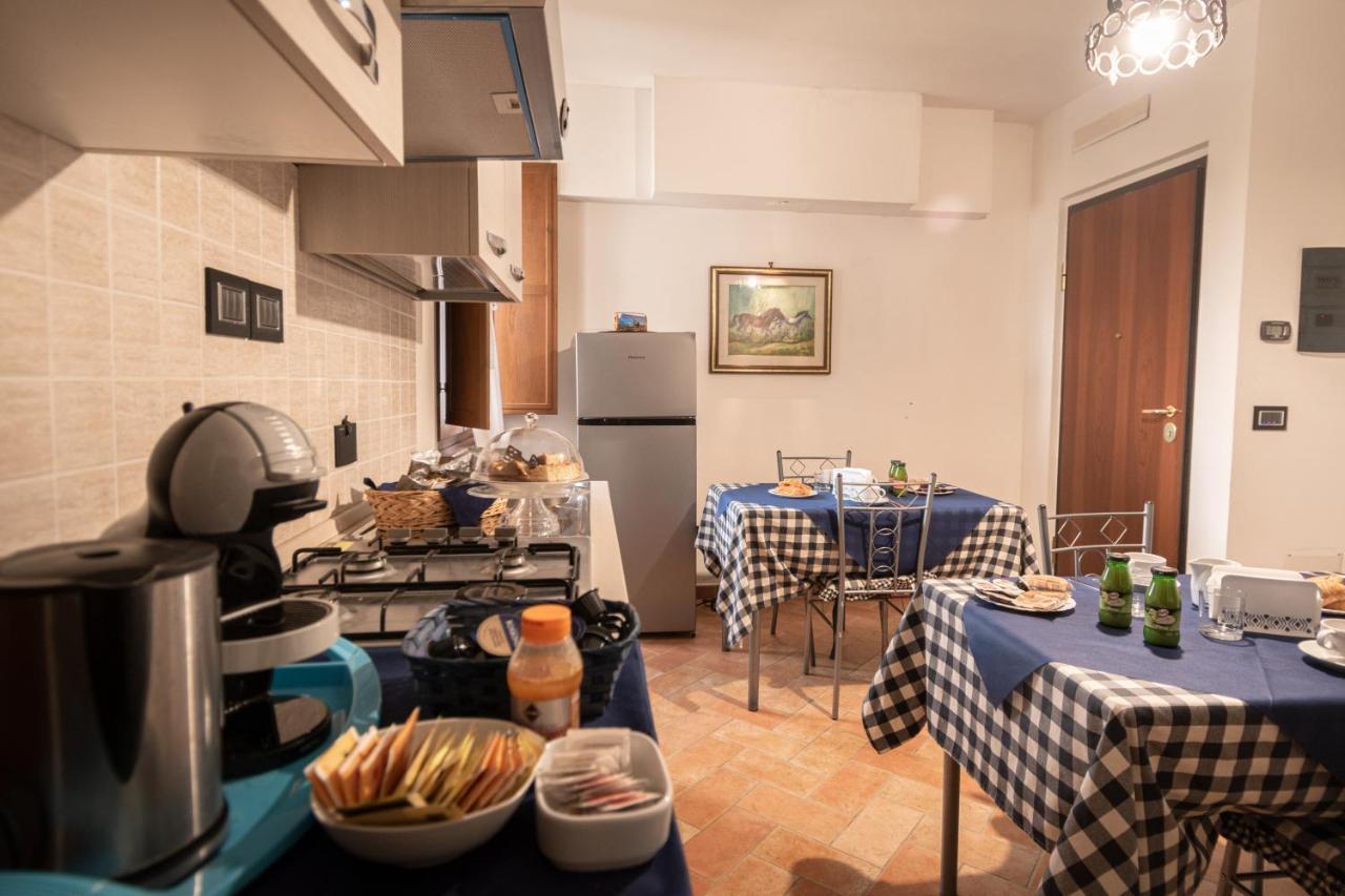 Petrignano B&B Villa Barbarossa מראה חיצוני תמונה