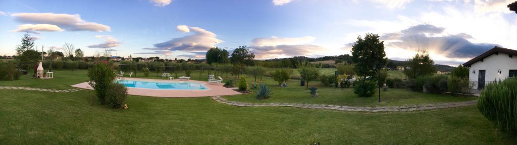 Petrignano B&B Villa Barbarossa מראה חיצוני תמונה