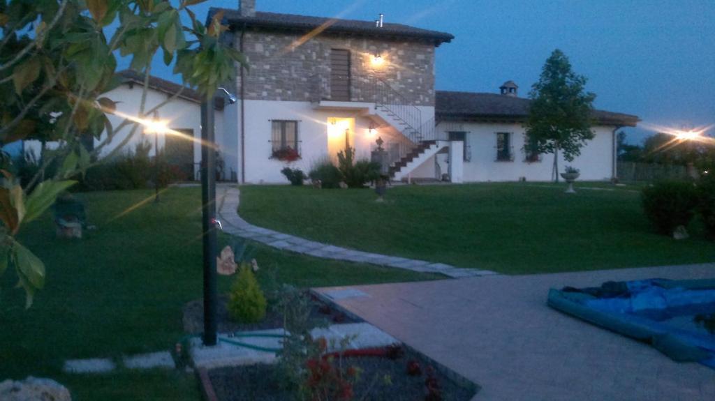 Petrignano B&B Villa Barbarossa מראה חיצוני תמונה