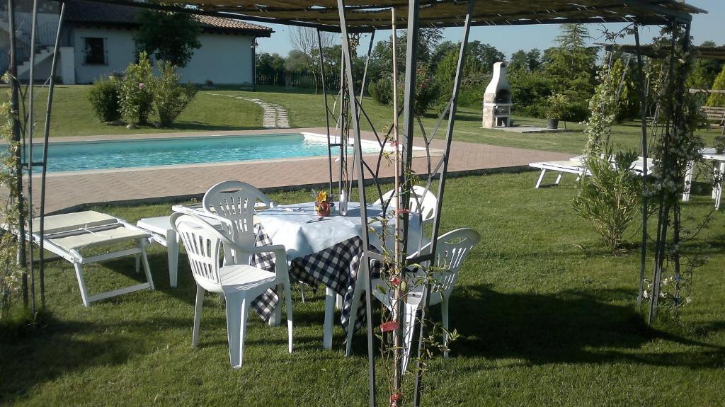 Petrignano B&B Villa Barbarossa מראה חיצוני תמונה